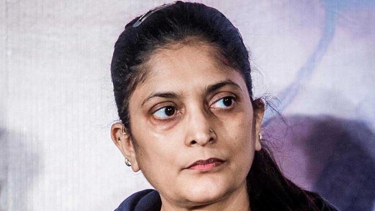 பராசக்தி: ”அவதூறு பரப்புறாங்க; ரசிகர்களின் ரவுடித்தனம்.!” - சுதா கொங்கரா ஆதங்கம் 