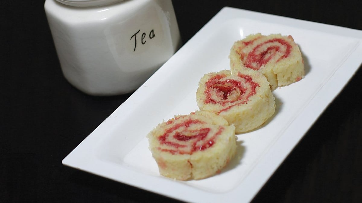 Egg less Cakes: `ஜாம் ரோல்' - அசத்தலாக வீட்டிலேயே செய்வது எப்படி?
