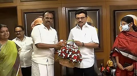 ``நாங்க எவ்வளவு சொல்லியும் டிடிவி தினகரன் கேட்கல.!” - திமுகவில் இணைந்த மாணிக்கராஜா