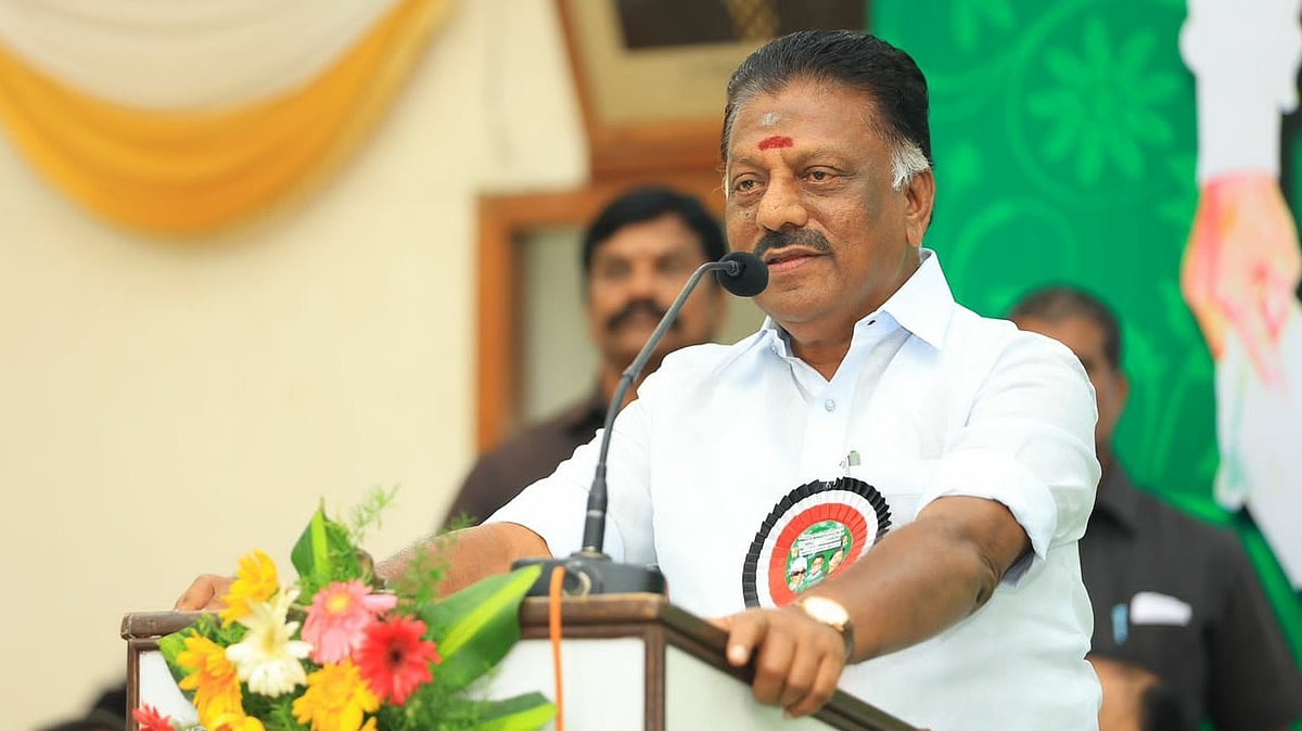 OPS : `நான் ரெடி... டிடிவி தினகரனும், எடப்பாடியும் ரெடியா?'- தேனியில் பன்னீர்செல்வம் பேட்டி 