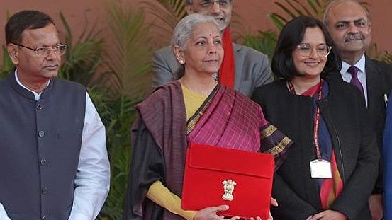 Union Budget: 2019 டு 2026... நிர்மலா சீதாராமன் பட்ஜெட் தாக்கல் செய்த கால நேரம்! ஒரு டைம்லைன்