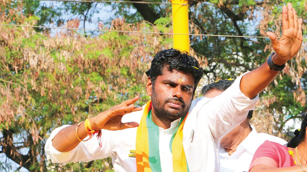 'அடிச்சான் பாரு அப்பாயின்மென்ட் ஆர்டர்!' - அண்ணாமலைக்கு புதிய பதவி; அப்செட்டில் நயினார் நாகேந்திரன்