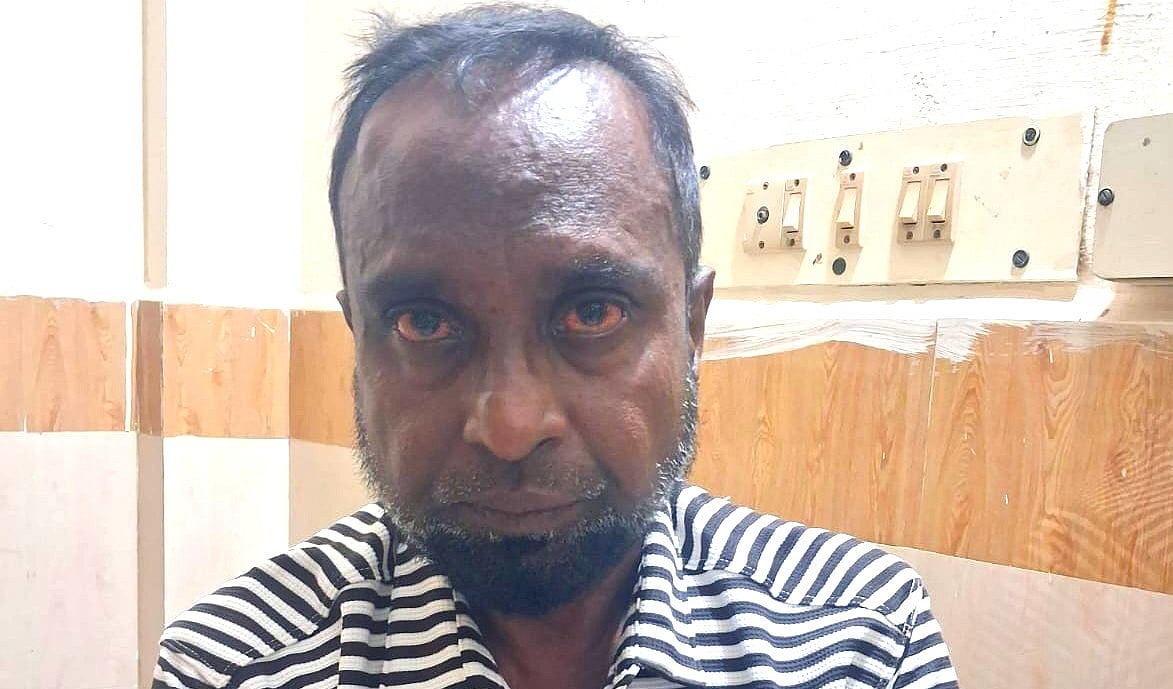 பேரணாம்பட்டு: பேருந்தில் கல்லூரி மாணவியிடம் சில்மிஷம் - தோல் வியாபாரி கைது