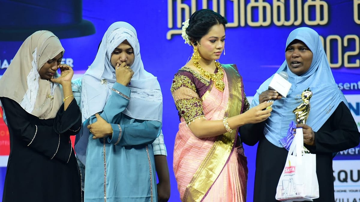 `அவர் காத்த மலைகள் அவர் புகழைச் சொல்லும்' - நம்பிக்கை விருதுகள் விழாவில் ஜகபர் அலியின் மனைவி!