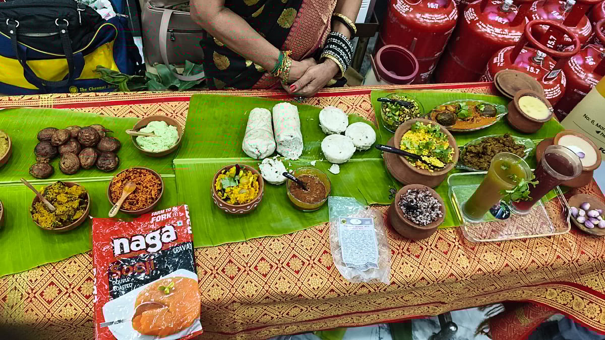 `குதிரைவாலி களி, நாட்டுக்கோழி பெப்பர் கறி...’ - வேலூரில் கமகமத்த அவள் விகடன் சமையல் போட்டி