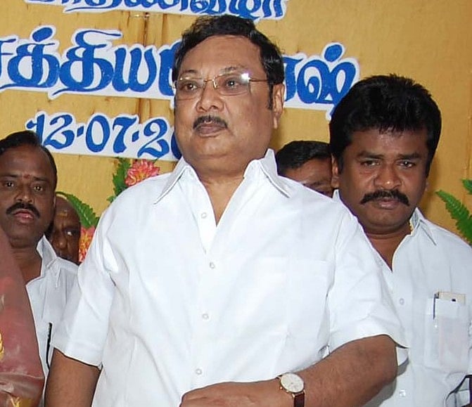  மதுரை: அதிமுக-வில் இணையும் அழகிரி ஆதரவாளர்கள்; அமைச்சர் தொகுதி டார்கெட்டா? - தடதடக்கும் களம்!