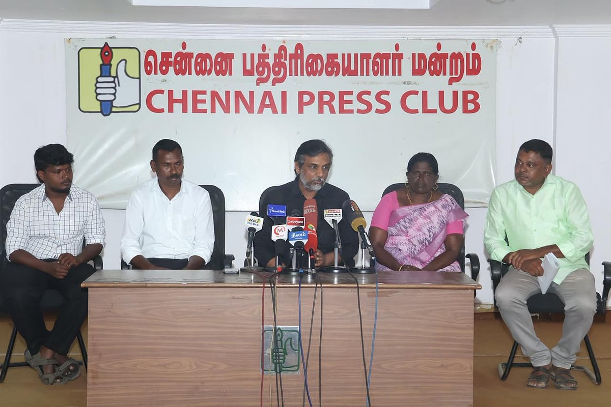 'அட்டைப் பூச்சியா எங்க ரத்தத்தை உறிஞ்சிட்டாங்க!' - மாஞ்சோலை எஸ்டேட் தொழிலாளர்கள் வேதனை!