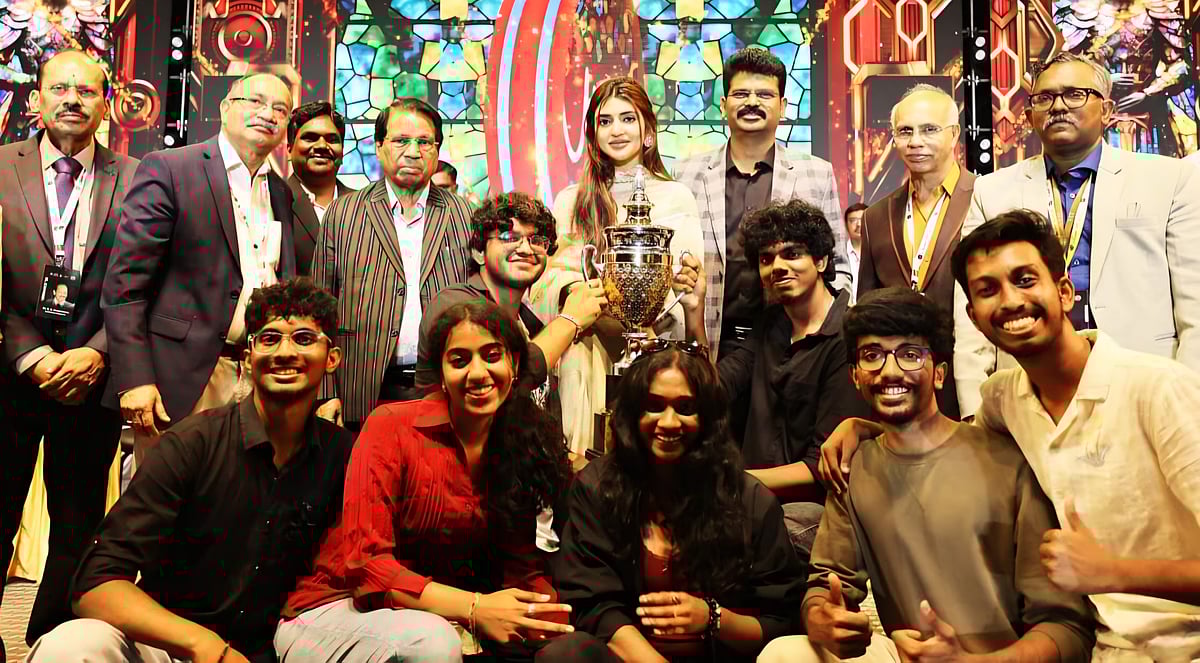 VIT CHENNAI : “எனக்கு ரோல்மாடல் என்னுடைய அம்மா தான்' - Vibrance 2026-ல் நடிகை ச்ரிலீலா 