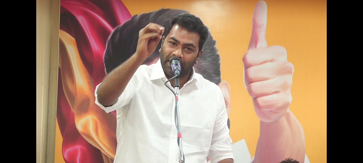 'விஜய்க்கு உடம்பு சரியில்லன்னா கூட கவர்மெண்ட் ஆஸ்பத்திரிக்குதான் போவாரு' - கனவை பகிரும் ஆதவ் அர்ஜூனா