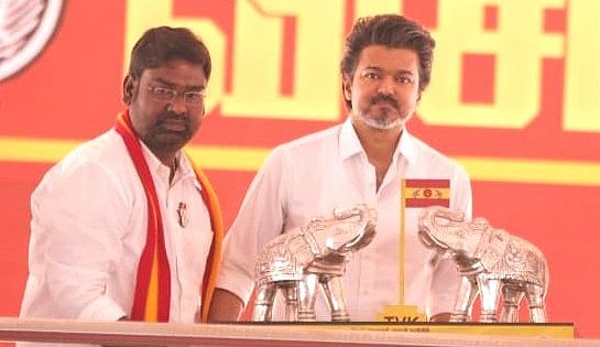 எச்சரித்த எ.வ.வேலு; தட்டிக்கொடுத்த விஜய் - வேலூர் TVK வேட்பாளர் ரேஸில் முந்தும் வினோத் கண்ணன்!