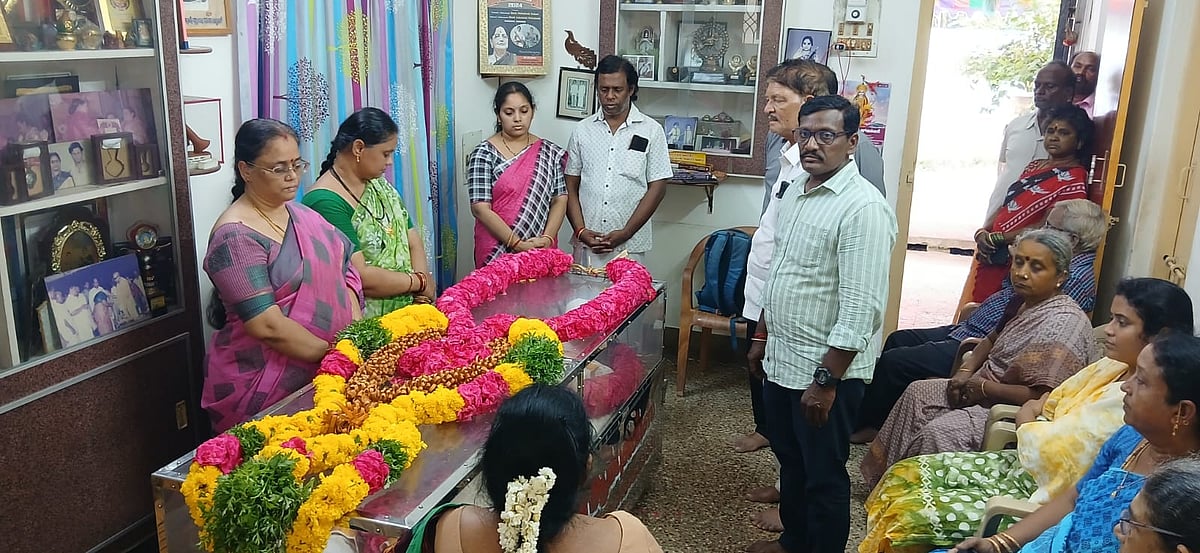 திருச்சி: நாதஸ்வர மேதை ஷேக் மெகபூப் சுபானி மறைவு - சோகத்தில் ஆழ்ந்த ரசிகர்கள்