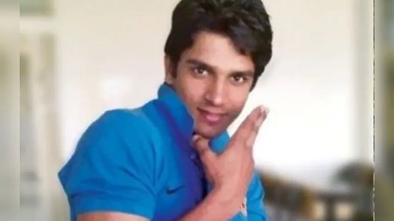 13 ஆண்டுகளாக படுத்தப் படுக்கையாக இருக்கும் மகன்; `கருணை கொலை' கோரிய பெற்றோர் - நீதிமன்றம் அனுமதி!