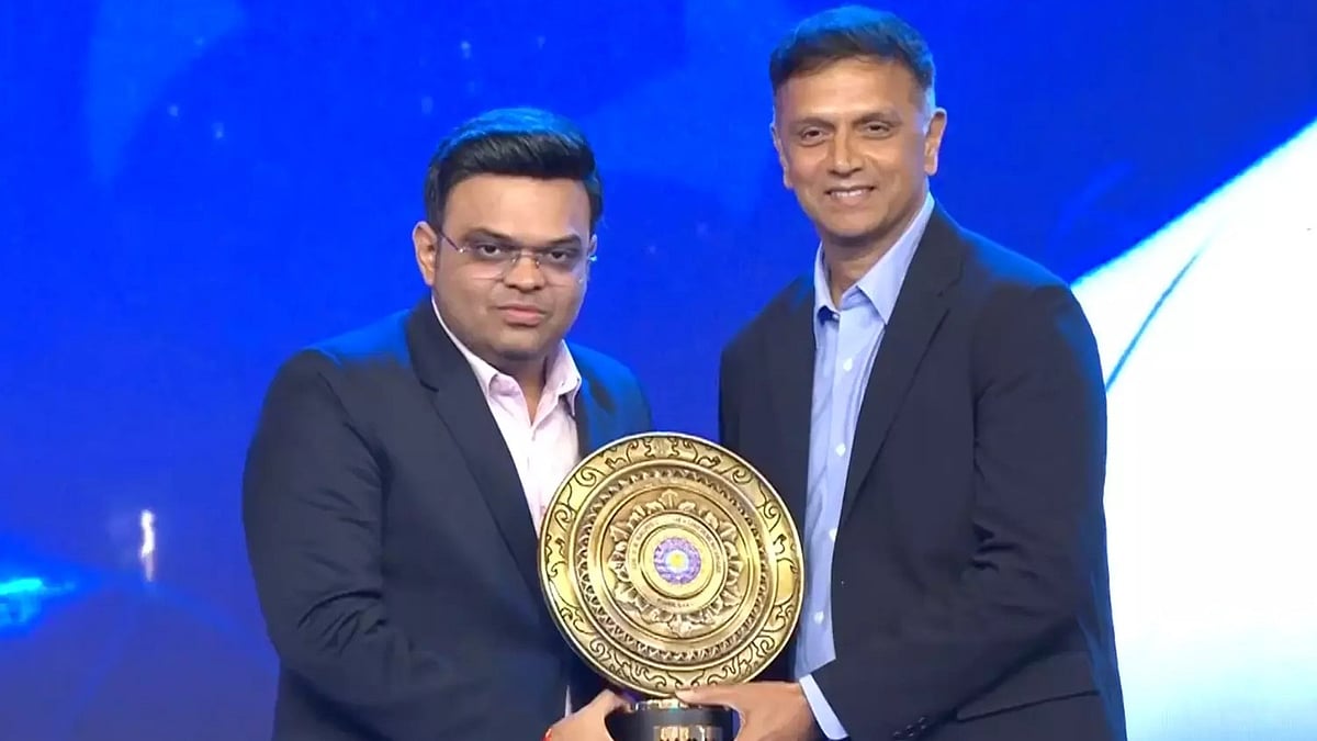 BCCI: 'பெருமையாக இருக்கிறது; சிறுவனாக 15 வயதில் என்.!' - வாழ்நாள் சாதனையாளர் விருது பெற்ற டிராவிட்