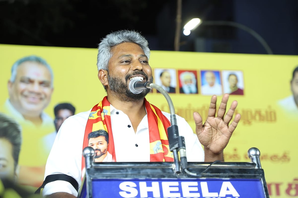 '100 பேருக்கு இலவச கல்வி; வீடு தேடி ரேஷன்' - ஆர்.கே.நகர் தவெக வேட்பாளரின் 'அடேங்கப்பா' வாக்குறுதிகள்