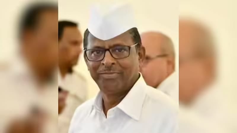 மகாராஷ்டிரா அமைச்சரின் படுக்கை அறை காணொளி - திட்டமிட்ட சதியா? பதவி விலகுவாரா?