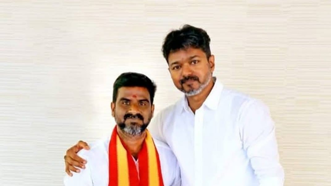 திருவள்ளூர்: தவெக மா.செ, பூந்தமல்லி வேட்பாளர் மீது பாலியல் புகார் - அவரின் மனைவி சொல்வதென்ன?