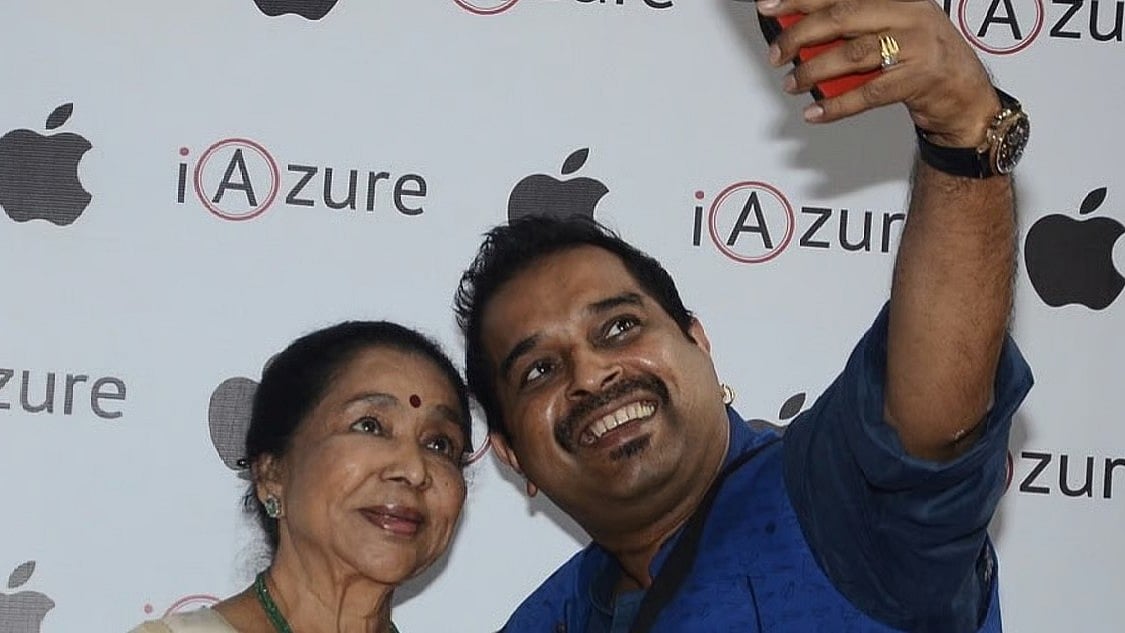 Asha Bhosle: 