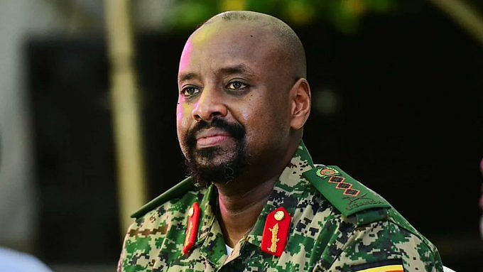 'துருக்கியின் அழகான பெண் எனக்கு மனைவியாக வேண்டும்' - வரம்பு மீறிய உகாண்டா அதிபர் மகன்