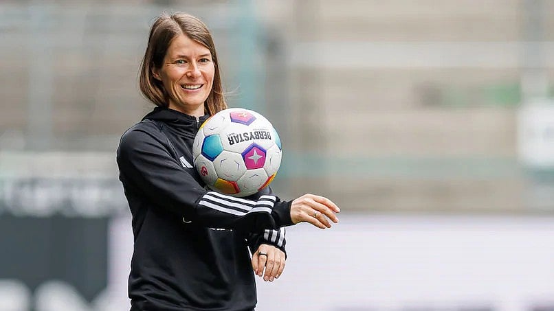 ஆண்களின் கால்பந்து சாம்ராஜ்யத்தில் ஒரு பெண்: வரலாறு படைத்த மேரி-லூயிஸ் எட்டா!