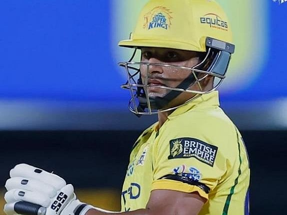 CSK vs KKR: சென்னை மற்றும் கொல்கத்தா வீரர்கள் கையில் கருப்புப் பட்டை அணிந்து விளையாடியது ஏன்? 