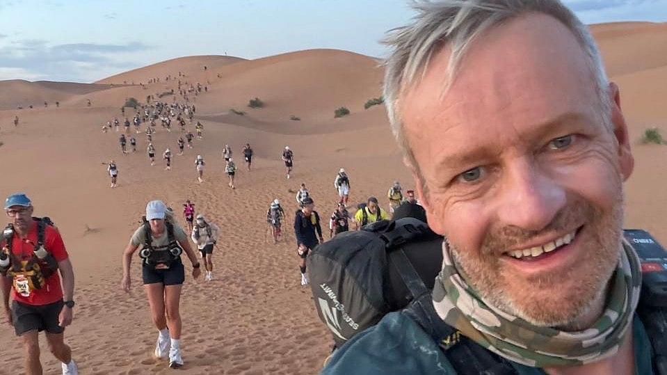 சஹாரா பாலைவனத்தை வென்ற 54 வயது சென்னைவாசி: ‘மாரத்தான் டெஸ் சேபிள்ஸ்’ சாதனையும் சமூக சேவையும்!