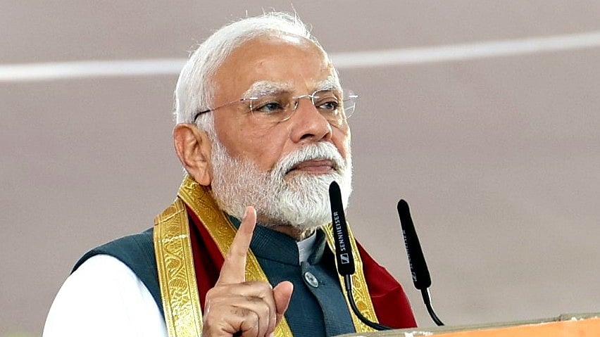 `பெட்ரோல், டீசல் பயன்பாட்டைக் குறையுங்கள்; தங்கம்.!' - மோடியின் வேண்டுகோளும் காங்கிரஸ் விமர்சனமும்!