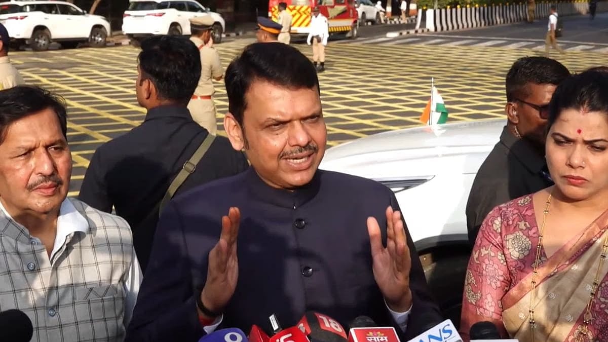 `மராத்தி மொழி கட்டாயம் கத்துக்கணும்' - ஆட்டோ, டாக்சி டிரைவர்களுக்கு கெடு நீட்டிப்பு!