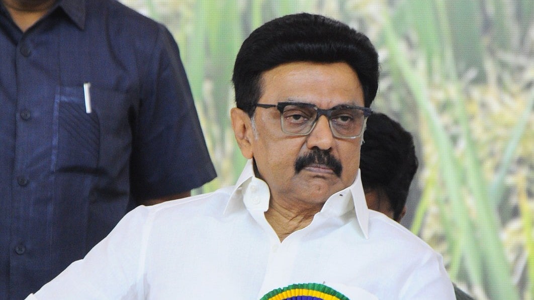 கொளத்தூர்: முதல்வர் தொகுதியிலும் காதைக் கிழித்த `விசில்' - ஸ்டாலினை வீழ்த்திய வி.எஸ்.பாபு; எப்படி?