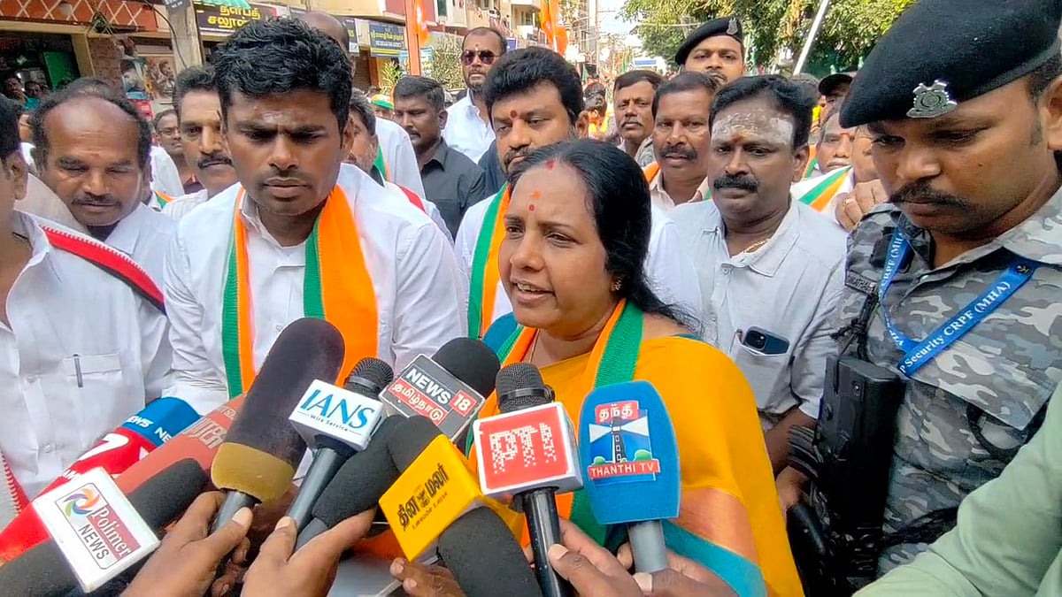 மூன்றாவது இடத்திற்குத் தள்ளப்பட்ட வானதி சீனிவாசன் – கோவை வடக்கு நிலவரம் என்ன?