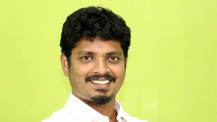 முன்னாள் அமைச்சரை வீழ்த்திய தவெக;  கிணத்துக்கடவில் 'புதிய வரலாறு' படைத்த விக்னேஷ்