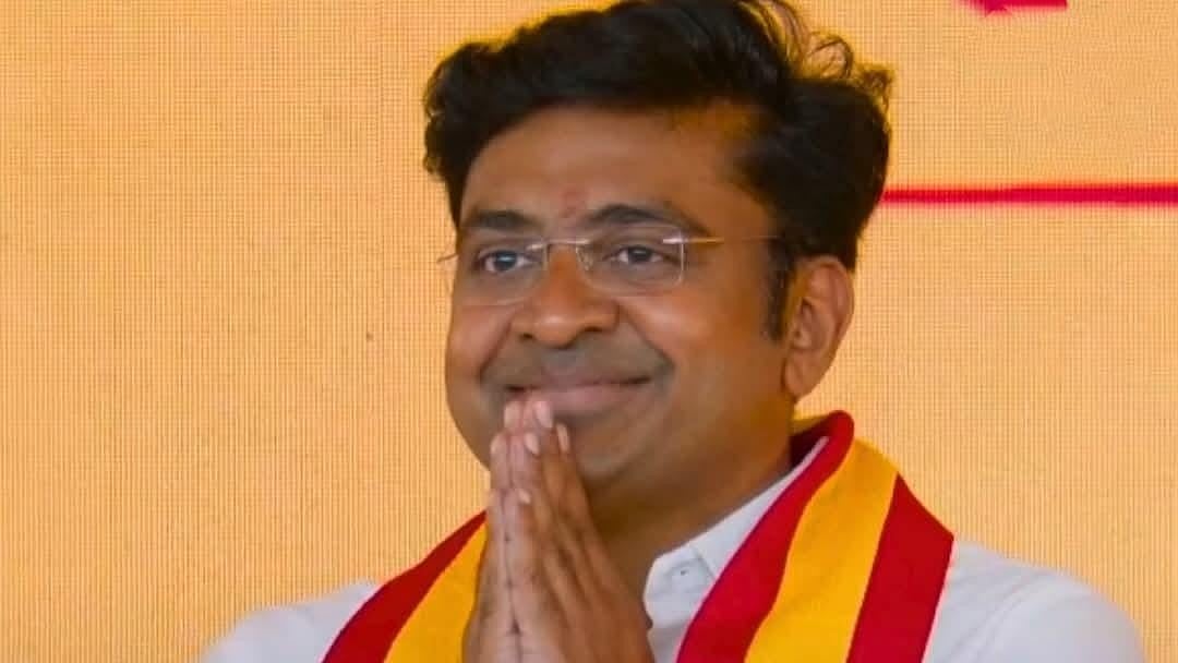 TVK: 'சென்னைவாசி, சிபி சத்யராஜின் ஆதரவு' -  சிங்காநல்லூரை வென்ற ஸ்ரீ கிரி பிரசாத்தின் பின்னணி என்ன?