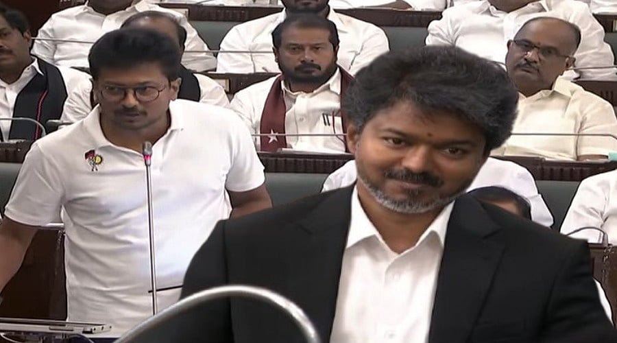 "நானும் முதல்வரும் ஒரே கல்லூரியில் படித்தவர்கள்தாம்; ஆனால்" - உதயநிதி பேச்சைக் கேட்டு சிரித்த விஜய்