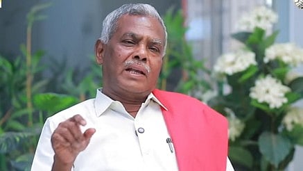 'ஒரு சொல் வெல்லும், ஒரு சொல் கொல்லும்; கரப்பான் பூச்சி என்ற ஒரு சொல் பாஜகவை அலறி..' - பெ.சண்முகம்