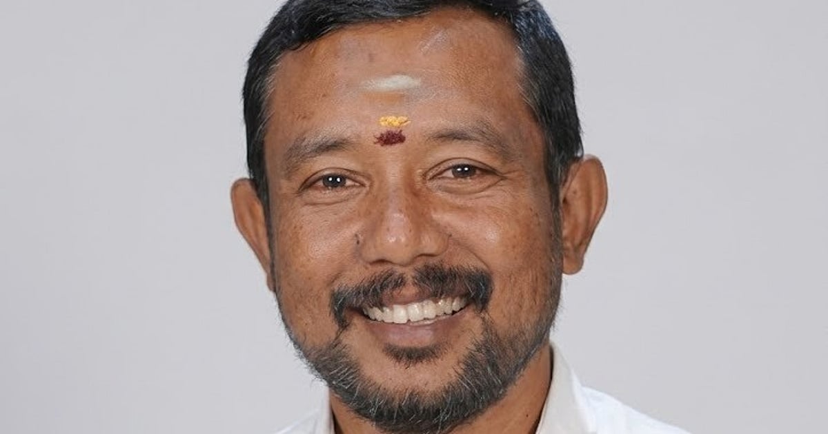 ’திரையரங்குகளில் அமைச்சர்கள் கண்ணீர் விட்டது ஏன்?’ – அமைச்சர் சம்பத்குமார் விளக்கம்!