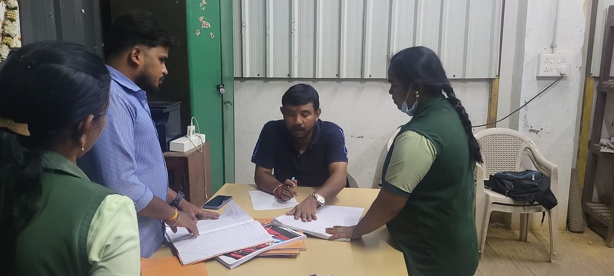 கோவை அரசு மருத்துவமனையில் அமைச்சர் சம்பத் நள்ளிரவில் திடீர் ஆய்வு – காரணம் என்ன?
