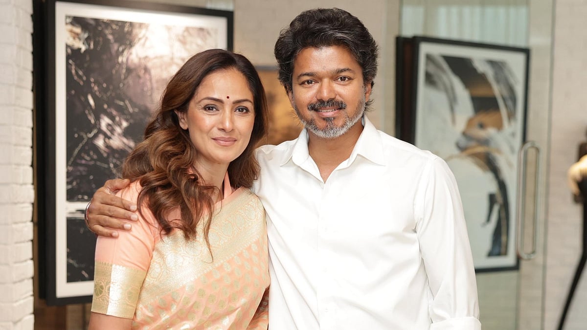`அதே அரவணைப்பு, எளிமை...' - முதல்வர் விஜய்யை குடும்பத்துடன் சந்தித்த நடிகை சிம்ரன் நெகிழ்ச்சி