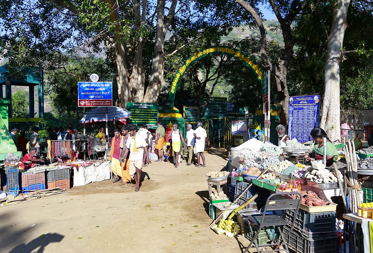 சதுரகிரி: 12 ஆண்டுகளாக கிடப்பில் போடப்பட்ட ரோப் கார் சேவை திட்டம்! - நிறைவேற்றுமா புதிய அரசு?