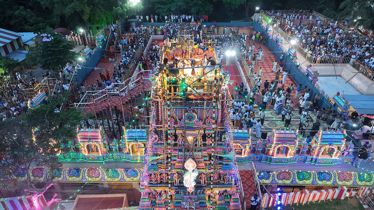முருகனின் ஆறாம் படைவீடு;  பழமுதிர்ச்சோலையில் இன்று மகா கும்பாபிஷேகம் – திரளான பக்தர்கள் தரிசனம்!