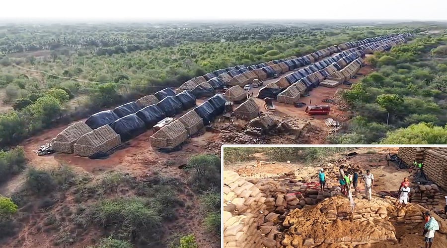 ஆலங்குளம்: அரசு நெல் சேமிப்பு மையத்தில் பயங்கர தீ – 5 ஆயிரத்திற்கும் மேற்பட்ட நெல் மூட்டைகள் சேதம்?