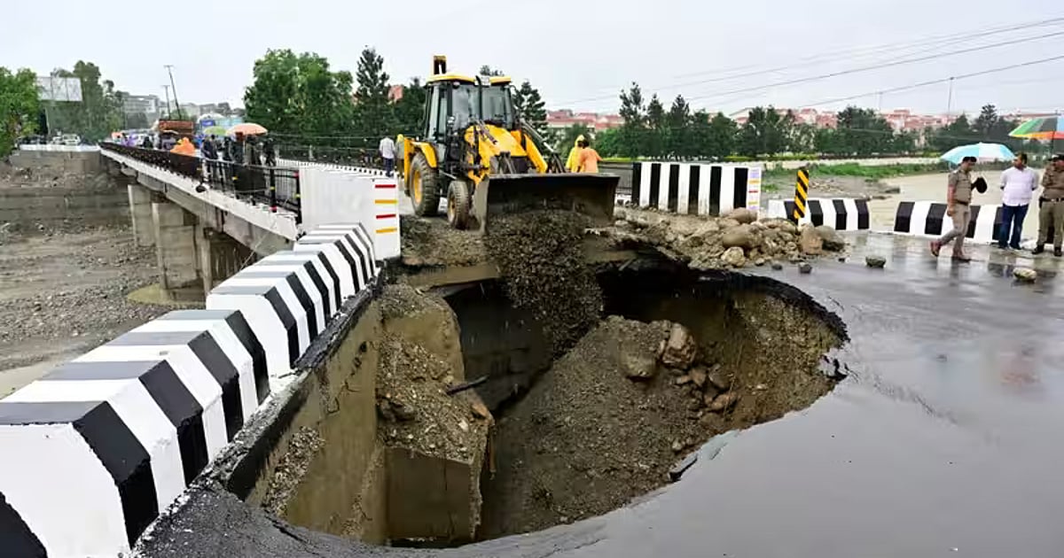 உத்தரகாண்ட்: ரூ.16 கோடியில் கட்டப்பட்ட பாலம்; திறக்கப்பட்ட 16 நாள்களில் சேதம்; அதிர்ச்சியில் மக்கள்