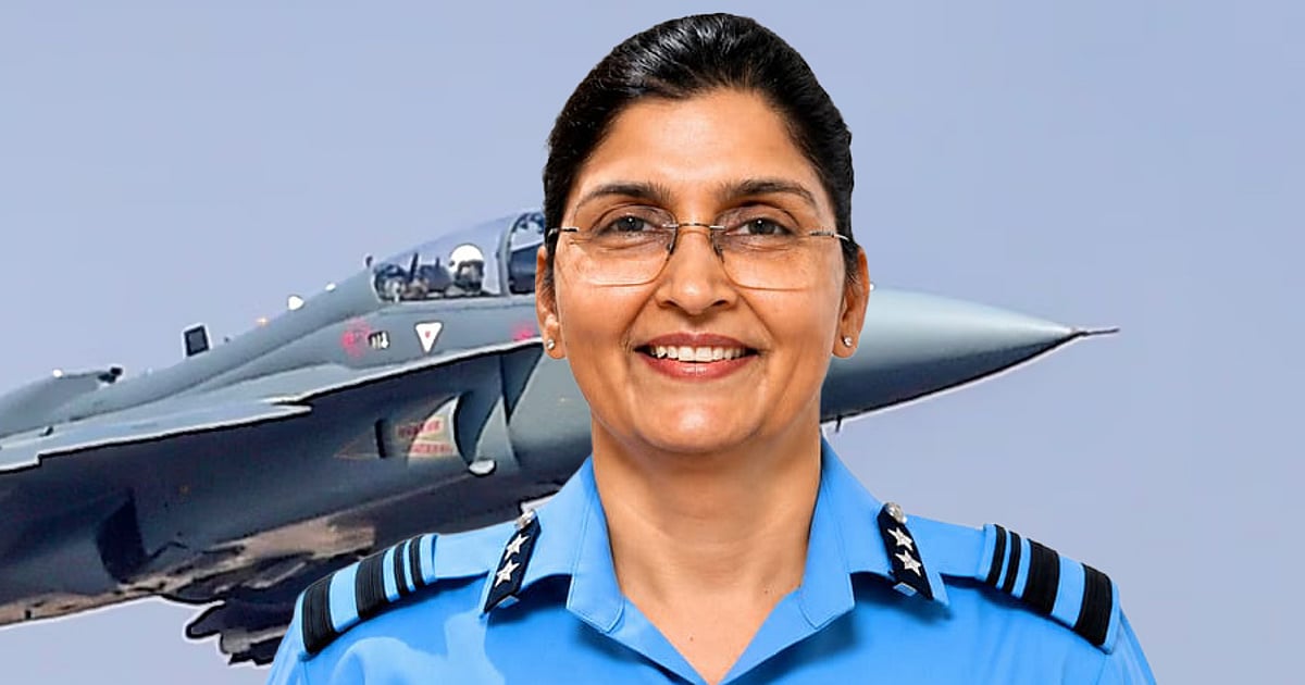 `வானத்தைத் தொட்ட புதிய வரலாறு' - இந்தியாவின் முதல் Non-Medical பெண் Air Vice Marshal சக்தி சர்மா!