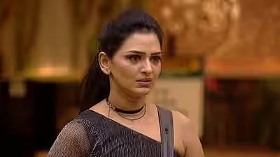 BB Tamil 10: தந்தை திடீரென உயிரிழப்பு.. நிகழ்ச்சியிலிருந்து வெளியேறினார் ஆனந்தி!