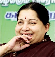 மிஸ்டர் கழுகு - அம்மாவின் காமெடி டைம்?