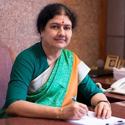 காளைகள் துன்புறுத்தப்படுவதில்லை! ஜல்லிக்கட்டுக்காக பிரதமருக்கு சசிகலா ...