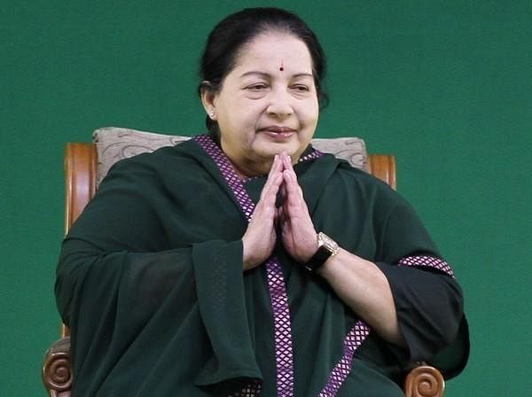 தஞ்சாவூர்:-ஜெயலலிதாவின்-முன்னாள்-உதவியாளர்-வீட்டு-விசேஷம்!