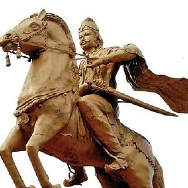 `கங்கை முதல் கடாரம் வரை - புலிக்கொடியை பார் எங்கும் பறக்கச் செய்த பேரரசன் ராஜேந்திர சோழன்