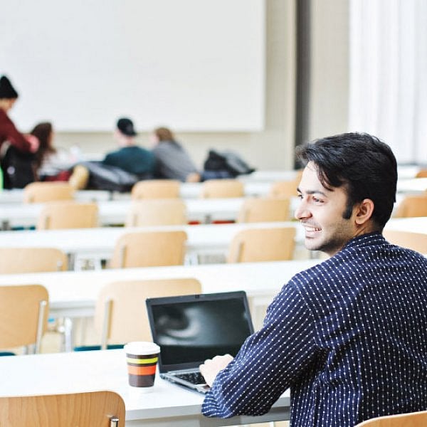 ஊழியர்கள் அமைதியாக வெளியேறும் மனப்பான்மை  அதிகரிப்பு..! நிறுவனங்களுக்கு என்ன பாதிப்பு?