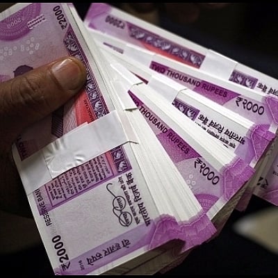 காந்தி படம் இல்லாத 2,000 ரூபாய் நோட்டுகள்! | These Rs.2,000 notes are ...