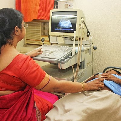  நீங்கள் பிளட் டெஸ்ட், ஹார்மோன் டெஸ்ட், ஸ்கேன், பாப்ஸ்மியர் போன்றவற்றைச் செய்து பாருங்கள். 