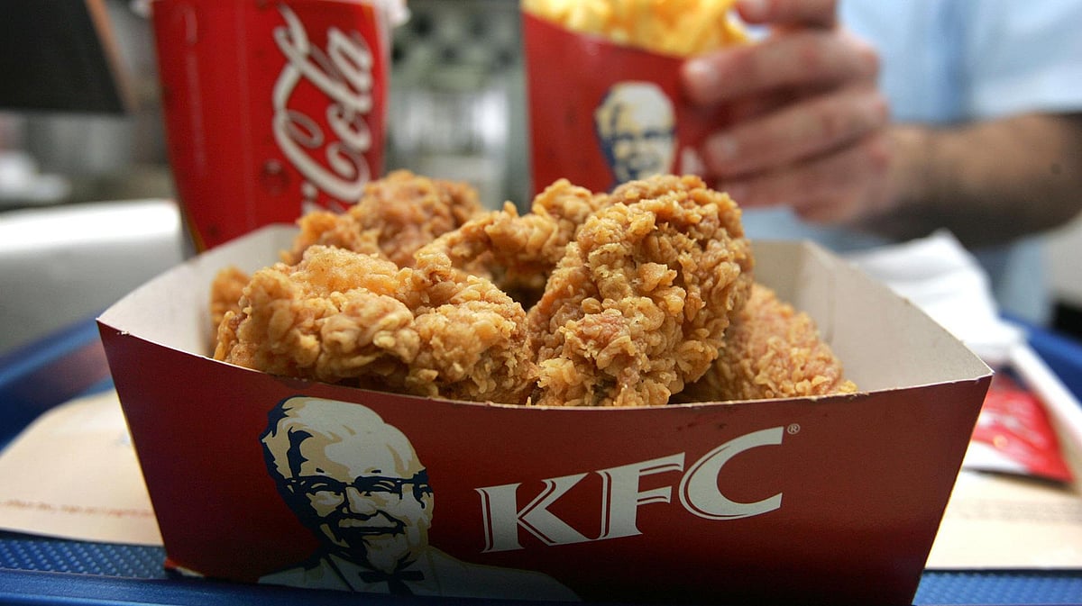 KFC சிக்கனால் இளம்பெண்ணுக்கு உடல்நலக் குறைவு; ரூ.10,000 நஷ்டஈடு வழங்க நுகர்வோர் ஆணையம் உத்தரவு